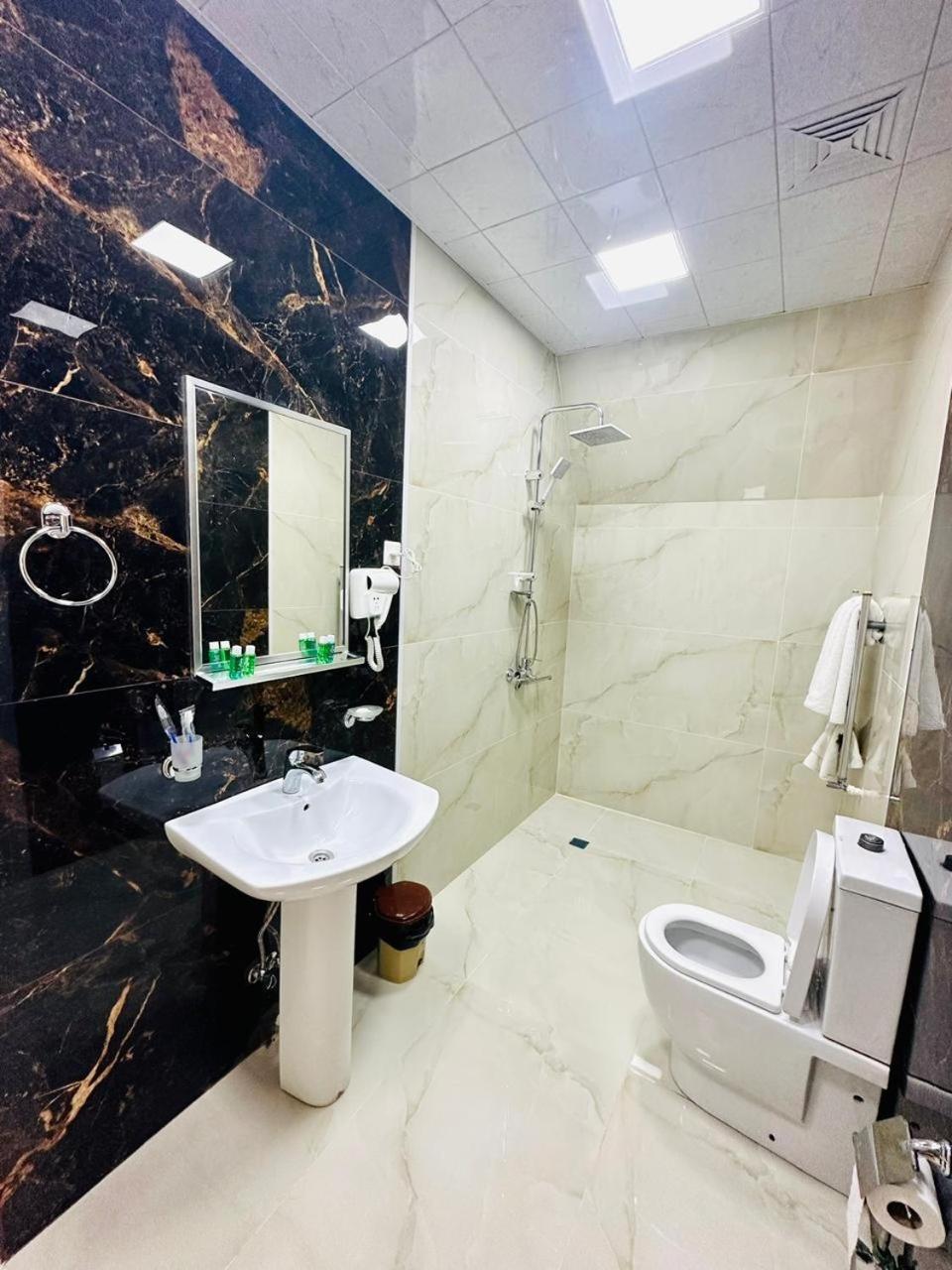 Cinema Boutique Hotel 간자 외부 사진
